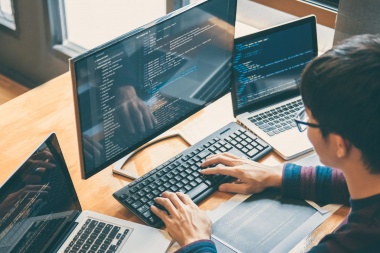 Elecciones 2025: Presentan un proyecto para regular en las redes los contenidos creados con inteligencia artificial