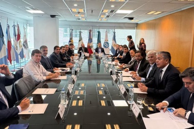 El Gobierno reprogramó la cumbre con gobernadores y posterga la definición sobre un impuesto clave
