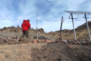 Familias de las Sierras de Chávez y Elizondo en Valle Fértil accederán por primera vez al servicio eléctrico