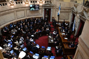 El Senado convirtió en ley un aumento para las jubilaciones y la restitución de la moratoria previsional