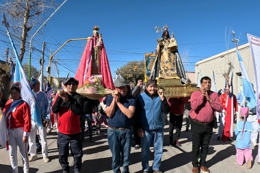 VIDEO: La Fiesta Chica en honor a Nuestra Señora de Andacollo colmó las calles con danzas, fe y tradición