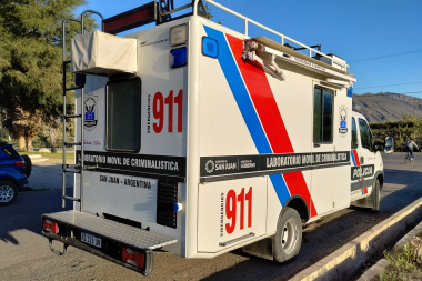 En Santa Lucia: Una beba de un año y medio cayó a un canal de riego y fue encontrada sin vida por su abuelo