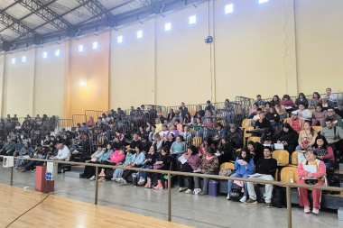 El Ministerio de Salud dictó un curso de manipulación de alimentos en Jáchal con masiva participación