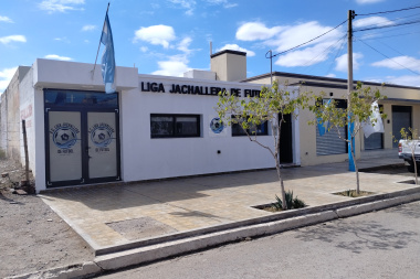 Calle Varas, El Rincón, La Falda e Independiente de Gran China buscarán su pase a la gran final de la Primera B jachallera
