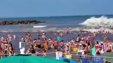Confirmaron que hay un muerto y 35 heridos por una ola gigante que impactó en Santa Clara del Mar y Mar del Plata