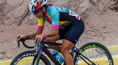 Cami Suárez representa a Jáchal en la segunda edición de la Vuelta a San Juan para Damas, con 124 ciclistas de cinco países