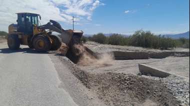 Vialidad Provincial avanza con reparaciones en Ruta Nacional 40 entre la Capital de San Juan y Huaco tras las lluvias y crecientes