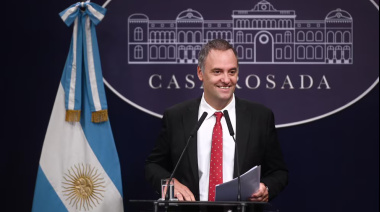 Según Adorni compró un departamento en Caballito por USD 230 mil y le prestaron casi el 90% de la plata dos jubiladas