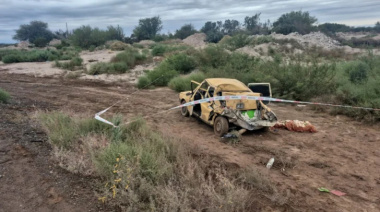 Tragedia en Sarmiento: Una mujer murió tras un violento choque entre un camión y un Fiat Duna en Ruta 40