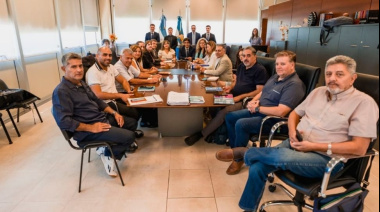 Paritaria Docente: El Gobierno ofreció aumentos y sumas fijas, los gremios exigen que sea remunerativo y alcance a todos los cargos