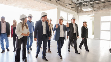 Orrego supervisó el avance del nuevo Hospital Aldo Cantoni en Calingasta y la obra ya supera el 87% de ejecución