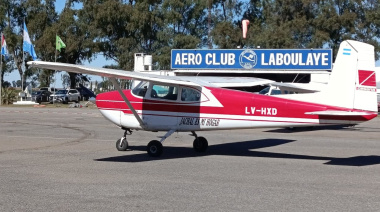 El avión del Aeroclub de Frontera Jáchal participó del 44º aniversario del Bautismo de Fuego de la Fuerza Aérea en Córdoba