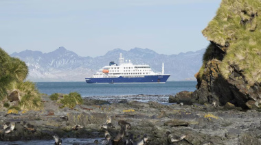 Al menos tres muertos por un brote de hantavirus en un crucero que partió desde Ushuaia en Argentina, confirmó la OMS
