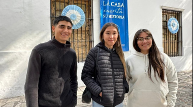 Tres jóvenes de Mogna se convertirán en los primeros egresados secundarios del pueblo sin tener que abandonar su tierra