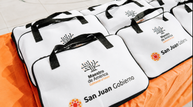 Confirmaron la entrega de más de 23.000 computadoras en San Juan para estudiantes de Primaria, Secundaria y docentes