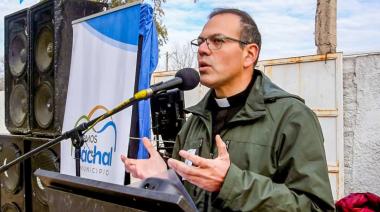 El párroco Gustavo Vaca desmintió un supuesto incendio en la Parroquia de Villa Mercedes y pidió respuestas para definir el futuro del edificio