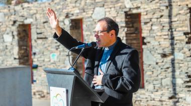 El padre Gustavo Vaca se pronunció por Nuevo Panacán y lanzó un fuerte mensaje en defensa de Huachi y del agua de Jáchal