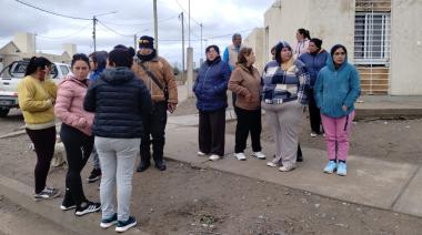Barrio Los Trigales: A ocho meses de recibir sus viviendas, vecinos denuncian filtraciones y graves problemas estructurales