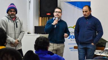 Productores de Jáchal conocieron el potencial de la remolacha forrajera como una gran alternativa al maíz para alimentar al ganado