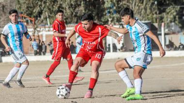 Domingo de fútbol en Jáchal: Se juega la fecha 14 con seis partidos, una tabla que empieza a apretarse y alerta por viento Zonda