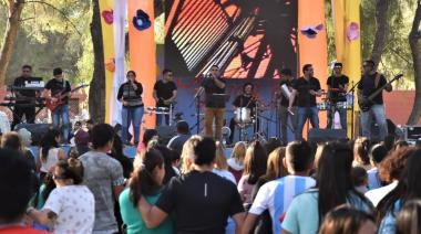 Jáchal celebra hoy el Día del Estudiante y la Primavera con deportes, música, kermés y una jornada pensada para los jóvenes