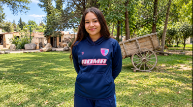 Con esfuerzo y sacrificio, la jachallera Malena Báez logró llegar a la Selección Argentina de Hockey Social