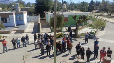 Miguel Maza regresó a Jáchal y fue recibido con aplausos, continuará detenido en su casa mientras avanza la revisión de la condena