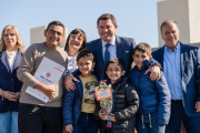 Marcelo Orrego entregó el barrio El Alba en Chimbas y unas 46 familias sanjuaninas recibieron las llaves de su casa propia