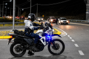 Más de 500 efectivos policiales custodiarán San Juan durante el fin de semana patrio con operativos en rutas, eventos y barrios