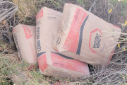 Recuperaron bolsas de cemento robadas de una obra en construcción en Jáchal tras un rápido operativo de la Comisaria 21