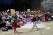Con sus compañeras ausentes, las mujeres de Barreal salieron a las calles para pedir justicia por Camila Vecchiarello
