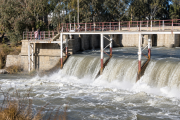 Realizarán maniobras y liberarán más agua desde Cuesta del Viento y Pachimocho, piden evitar circular por la zona del Río Jáchal