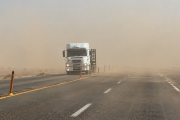 Alerta amarilla por viento Zonda en Jáchal: este martes se esperan ráfagas de más de 70 km/h y aumento de la temperatura