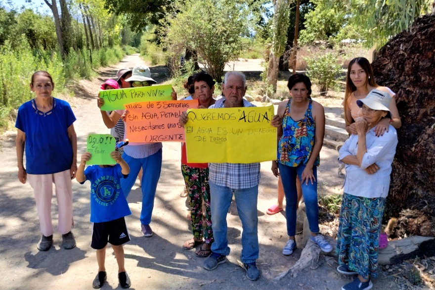 Vecinos de Gran China reclaman por falta de agua en medio del calor  agobiante - Actualidad Jachallera