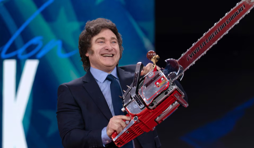 El Gobierno de Milei intensifica la motosierra en el Estado, prepara nuevos recortes y despidos para finales de marzo