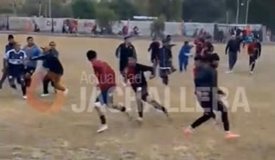 Tres futbolistas fueron suspendidos por un año y otros cinco recibieron duras penas por los incidentes en el partido entre Niquivil y Florida